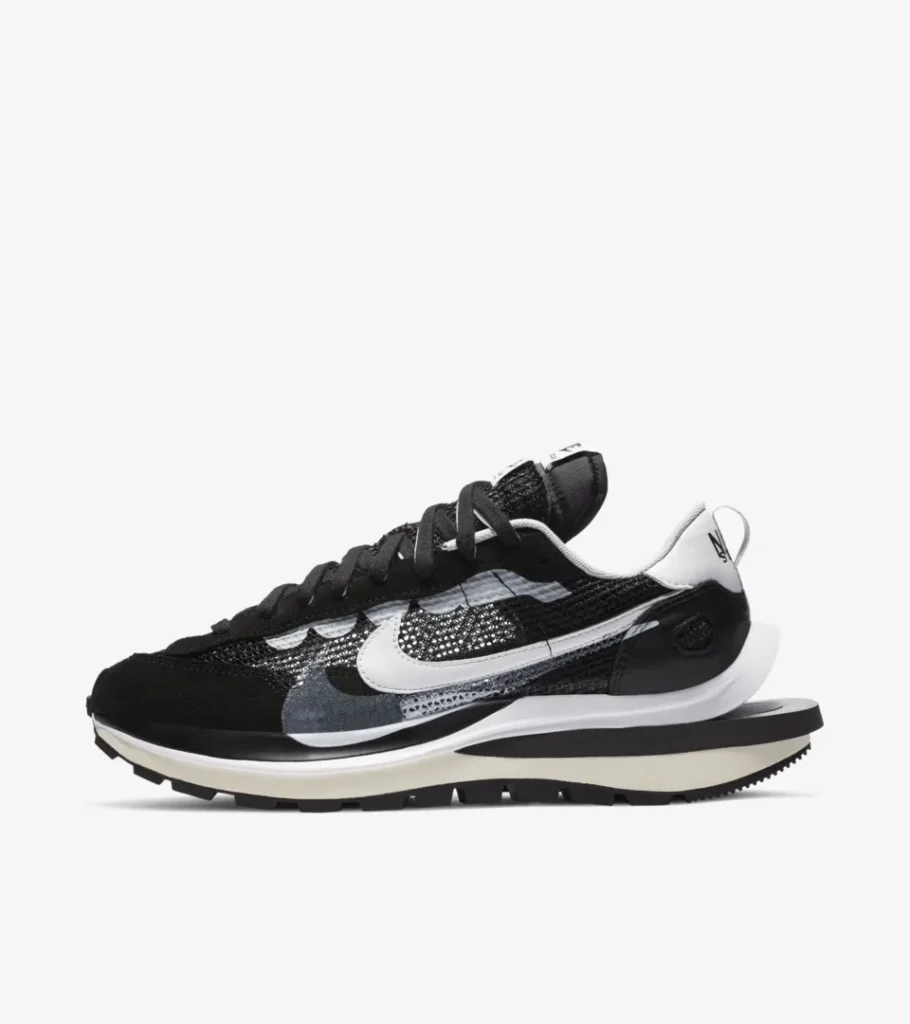 Nike X Sacai Vaporwaffle 910x1024